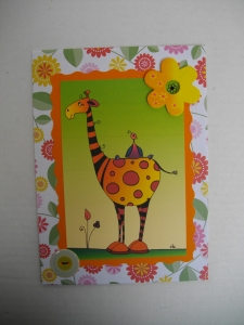 Carte Girafe et Oiseau : Dessin au feutre, colorisé sur ordinateur, puis imprimé sur papier. - Collage, superposition de papiers et accessoires de décoration.