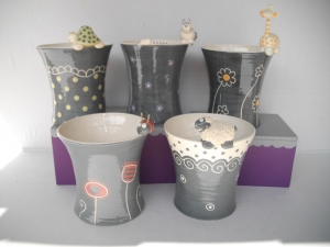 Cache-Pot : Tortue, Chat, Girafe, Coccinnelle, Mouton - Diamètre : 14 cm - Hauteur : 20 cm - Prix : 38 €