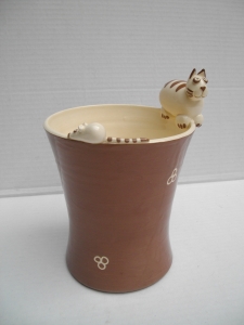 Cache-Pot Chat et Souris : Diamètre : 14 cm - Hauteur : 20 cm - Prix : 38 €