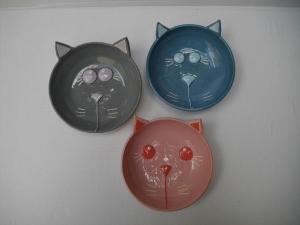 Assiette Chat : Diamètre : 20 cm - Prix : 35 €