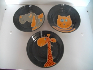 Assiette Creuse : Chien, Chat, Girafe - Diamètre : 20 cm - Prix : 35 €