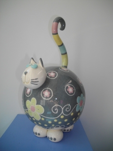 Chat : Hauteur : 18 cm - Prix : 50 €