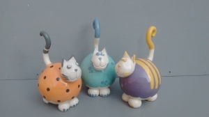 Chat : Hauteur : 8 cm (sans la queue) - Prix : 25 €