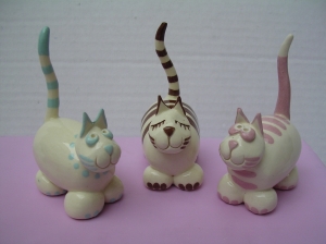 Figurine Chat : Longueur : 6 cm - Hauteur : 4 cm - Prix : 10 €