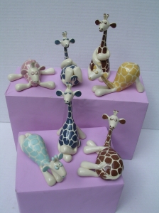 Figurine Girafe : Longueur : 8 cm - Hauteur : 8 cm - Prix : 16 €