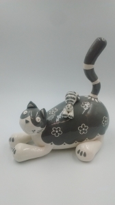 Maman Chat : Longueur: 22 cm - Prix : 75 €