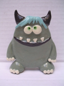 Monstre : Hauteur : 8 cm - Prix : 20 €