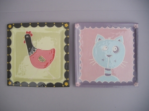 Plat : Poule, Chat - Longueur: 20 cm X 20 cm - Prix: 22 €