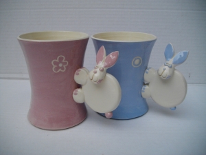 Tasse Lapin : Hauteur : 12 cm - Diamètre : 10 cm - Prix : 23 €