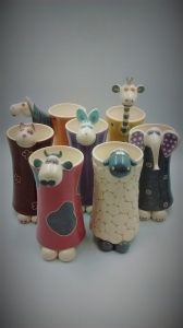 Vase : Cheval, Girafe, Chat, Lapin, Eléphant, Vache, Mouton - Hauteur : 28 cm - Prix : 40 €