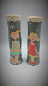 Vase Fillette : Hauteur : 38 cm - Prix : 60 €